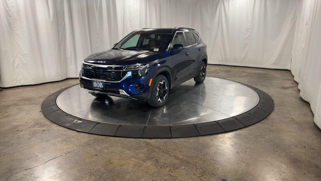 new 2025 Kia Seltos car, priced at $28,876