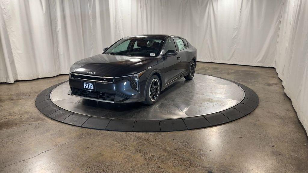 new 2025 Kia K4 car, priced at $23,965