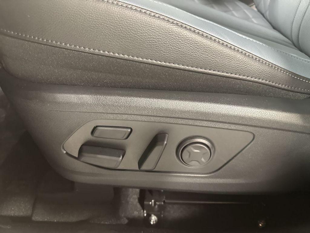 new 2025 Kia Sorento Plug-In Hybrid car, priced at $54,826