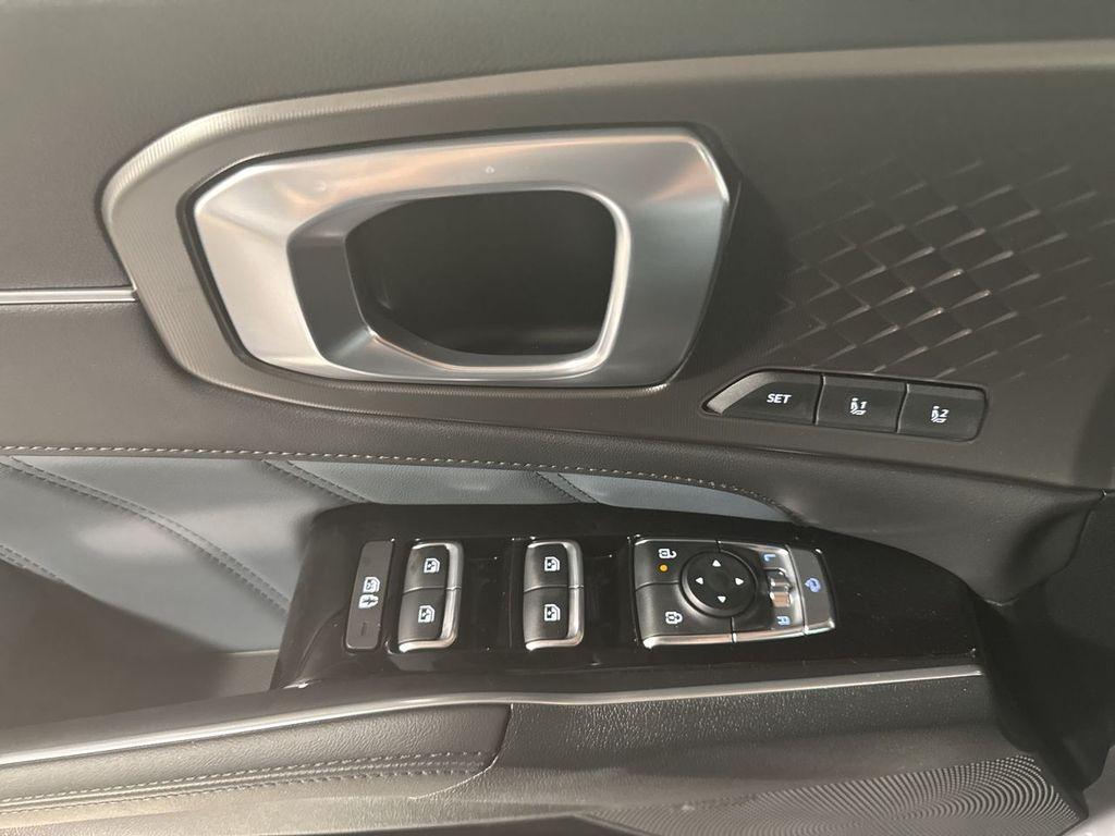 new 2025 Kia Sorento Plug-In Hybrid car, priced at $54,826