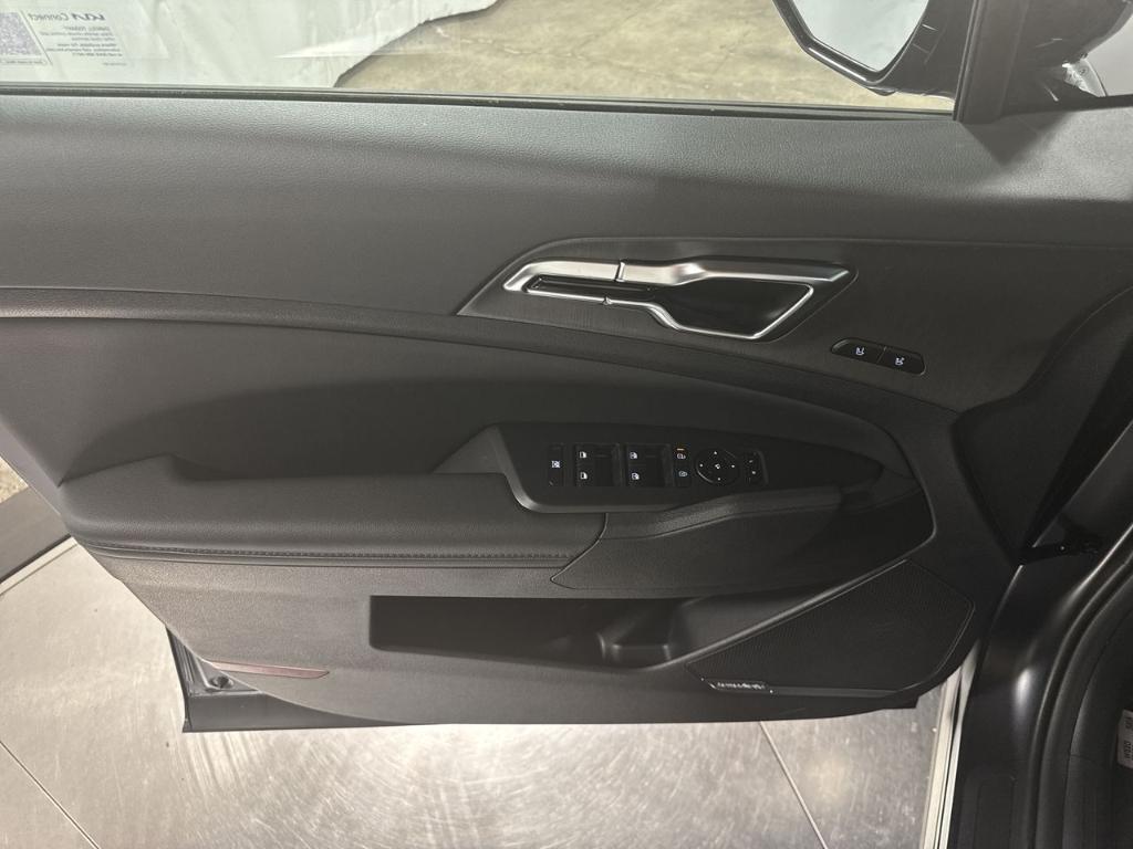 new 2026 Kia Sportage car, priced at $40,925