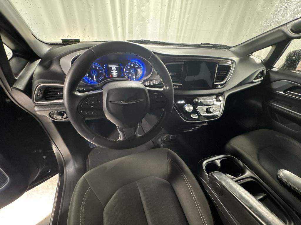 used 2020 Chrysler Pacifica car, priced at $19,338