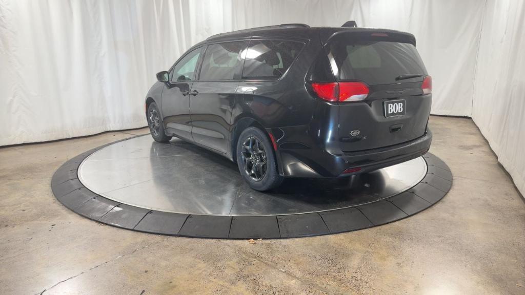 used 2020 Chrysler Pacifica car, priced at $19,338