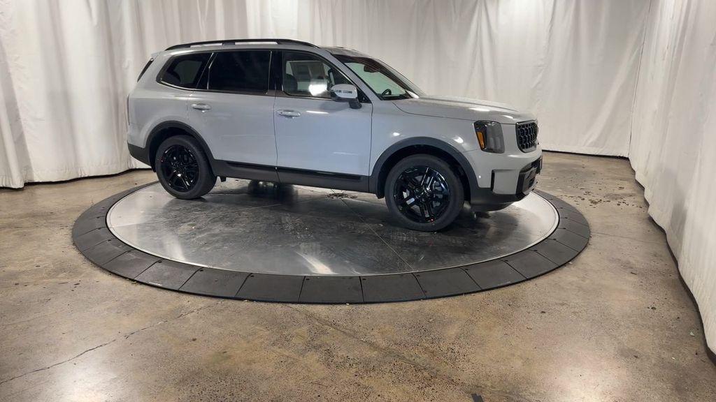 new 2025 Kia Telluride car, priced at $48,014