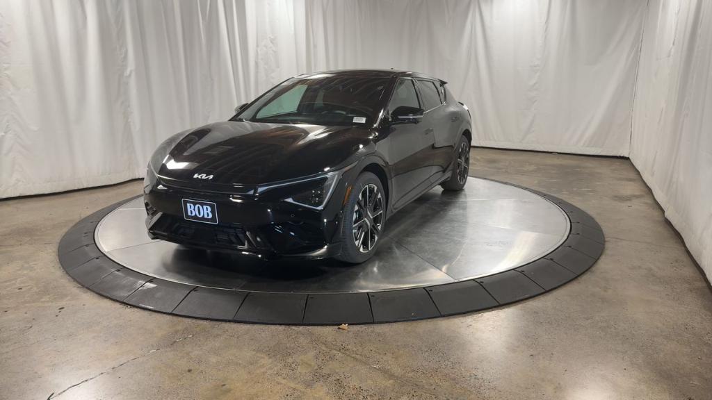 new 2025 Kia EV6 car, priced at $49,734