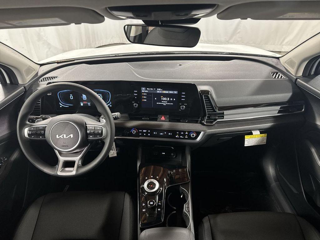 new 2025 Kia Sportage Hybrid car, priced at $29,384