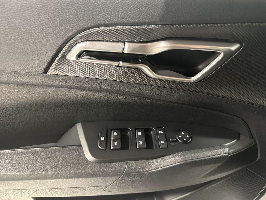new 2025 Kia Sportage Hybrid car, priced at $29,384