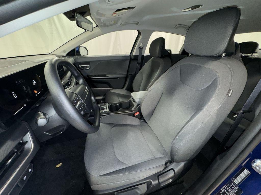 new 2025 Kia K4 car, priced at $23,682