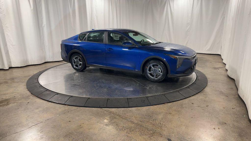 new 2025 Kia K4 car, priced at $23,682