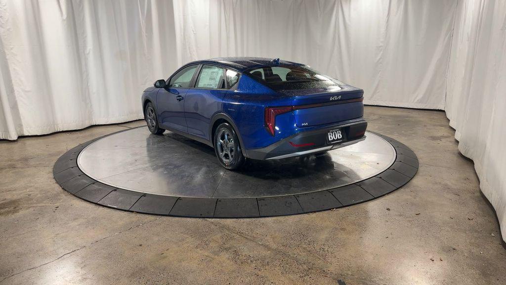new 2025 Kia K4 car, priced at $23,682