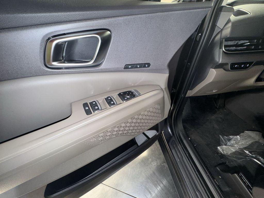 new 2026 Kia Carnival car, priced at $44,890