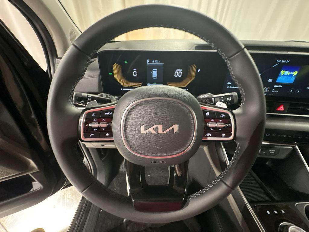 new 2026 Kia Carnival car, priced at $44,890