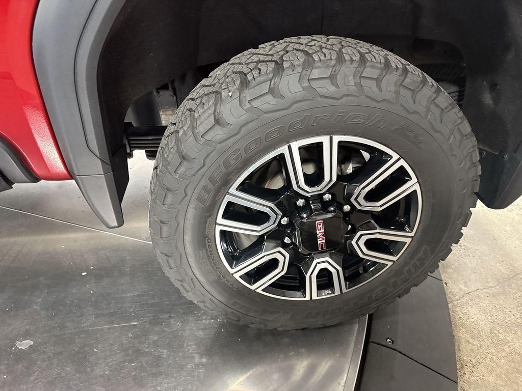 used 2022 GMC Sierra 2500 car, priced at $53,125