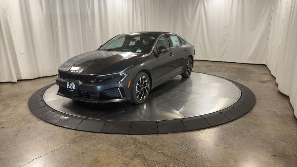 new 2026 Kia K5 car, priced at $35,119