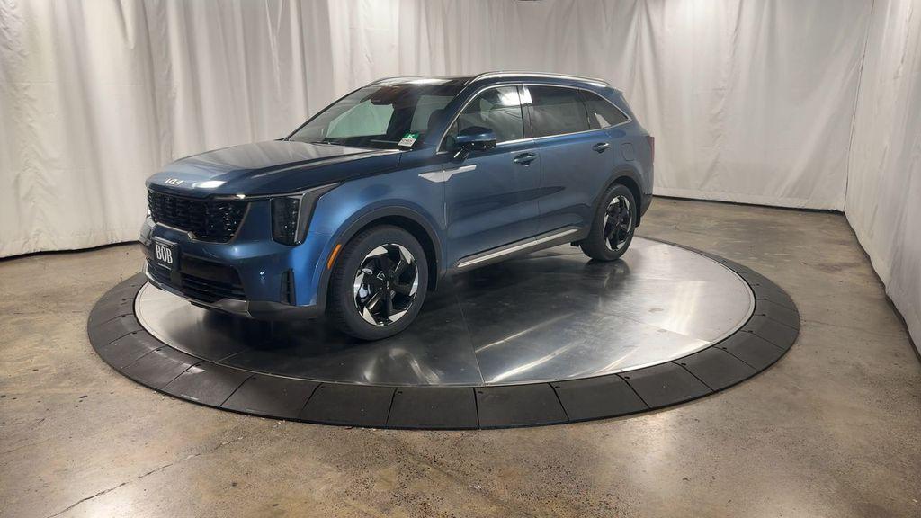 new 2025 Kia Sorento Plug-In Hybrid car, priced at $55,150