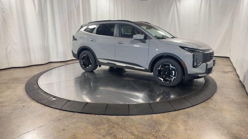 new 2026 Kia Sportage car, priced at $35,006
