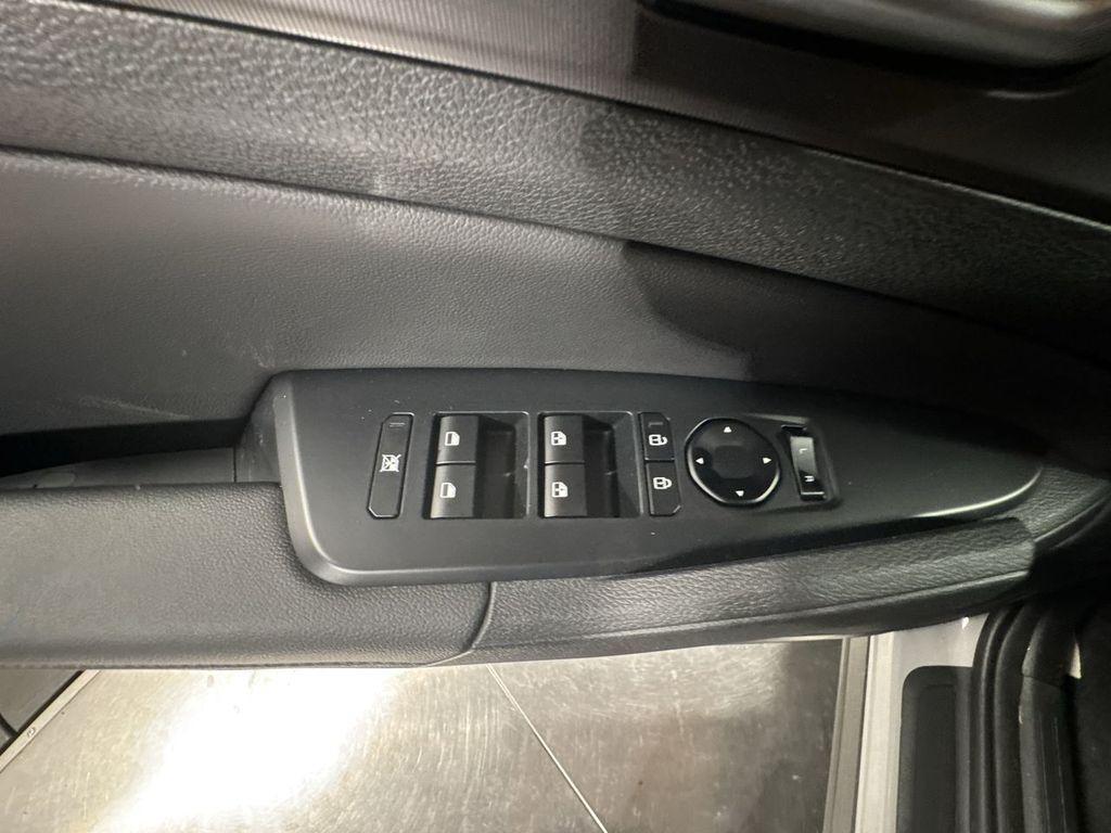 new 2026 Kia Sportage car, priced at $35,006