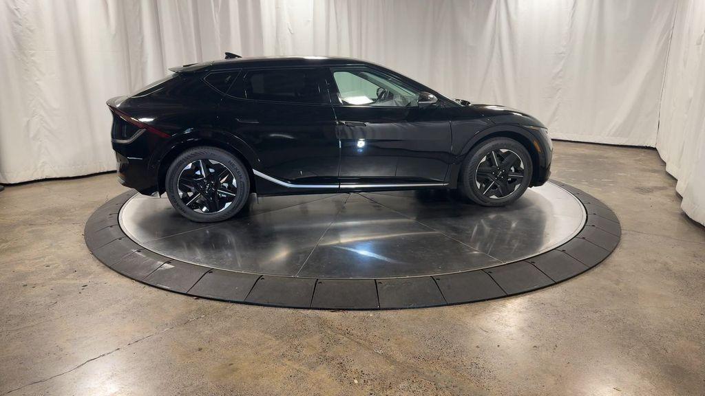 new 2025 Kia EV6 car, priced at $51,991