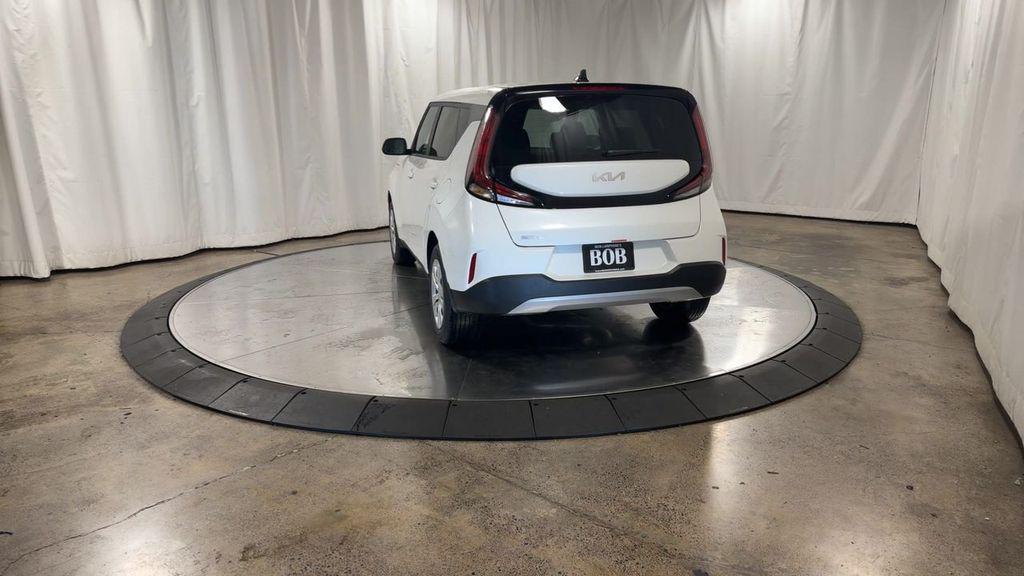 new 2025 Kia Soul car, priced at $21,338