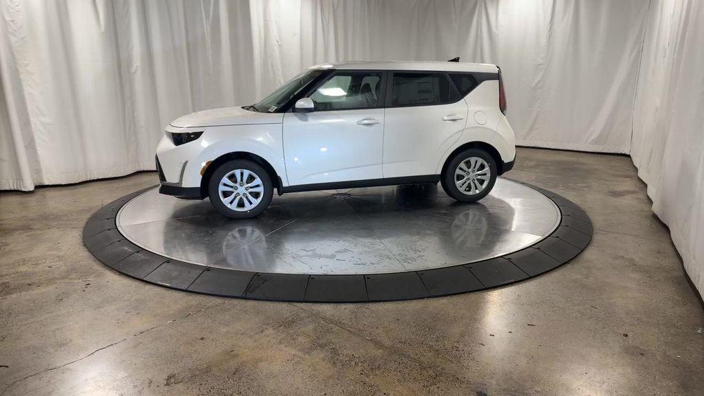new 2025 Kia Soul car, priced at $21,338