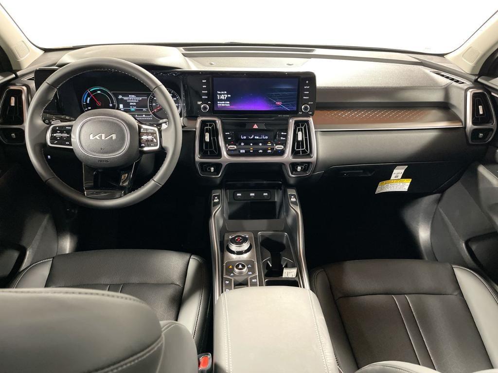 used 2022 Kia Sorento Hybrid car, priced at $32,011