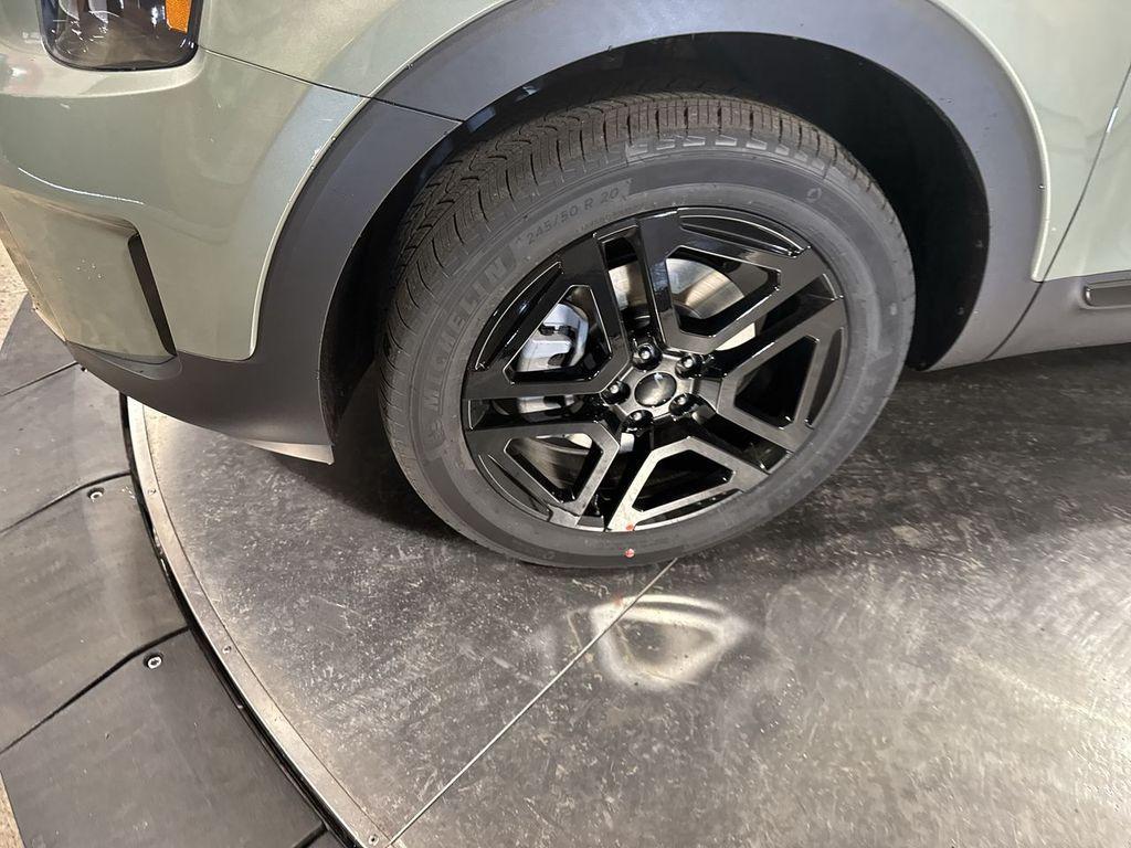 new 2025 Kia Telluride car, priced at $46,146
