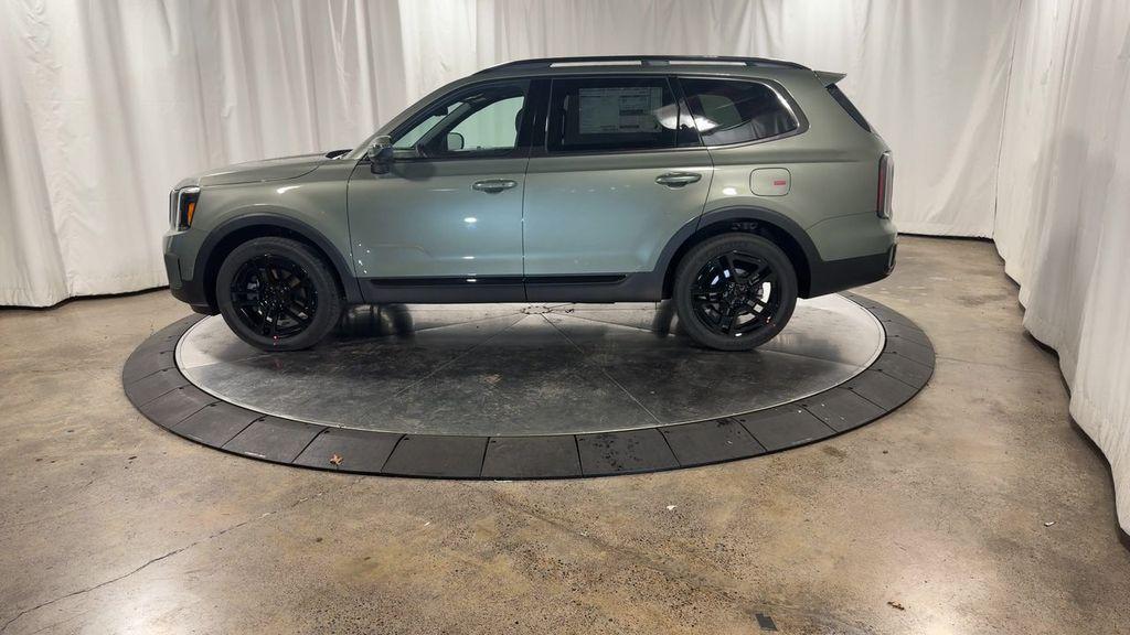 new 2025 Kia Telluride car, priced at $46,146