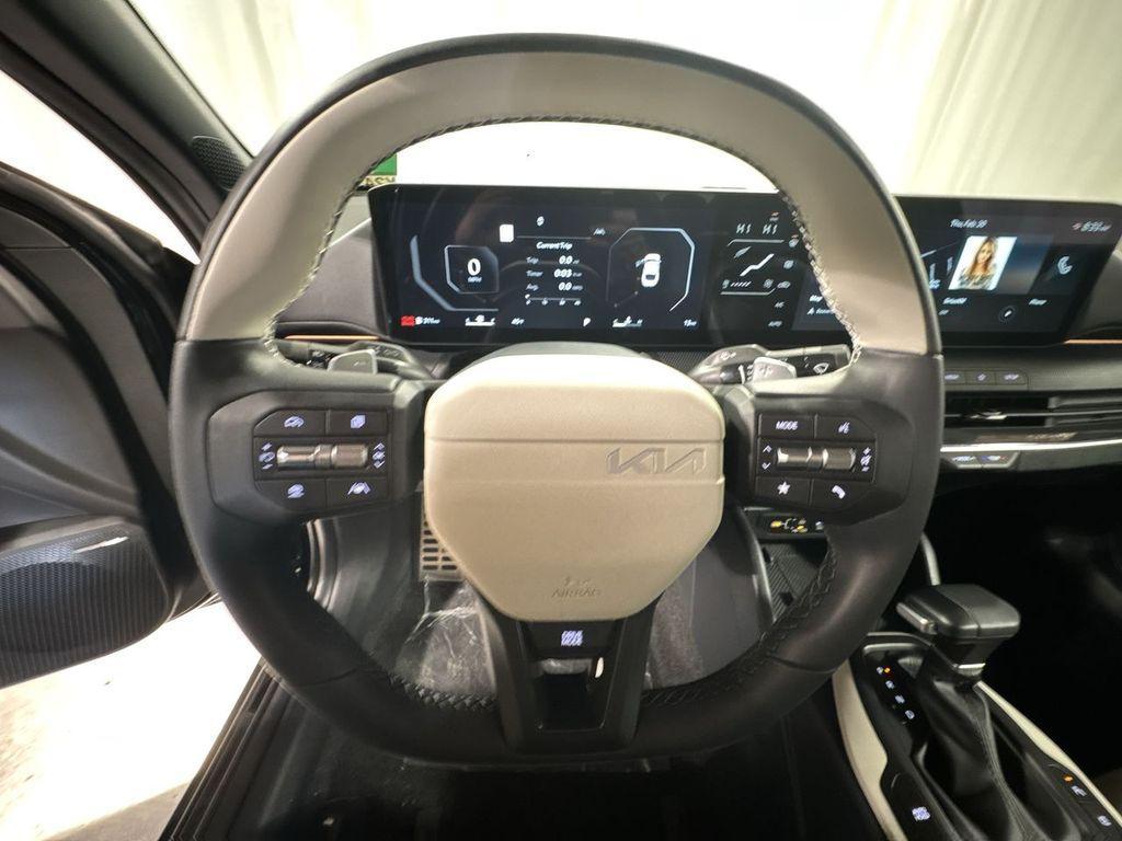 new 2025 Kia K4 car, priced at $28,898