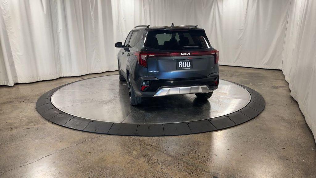 new 2025 Kia Seltos car, priced at $27,275
