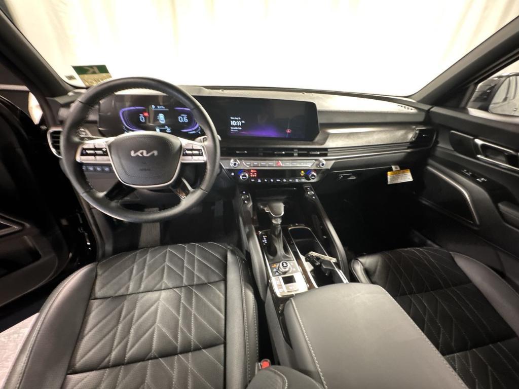 new 2025 Kia Telluride car, priced at $50,670