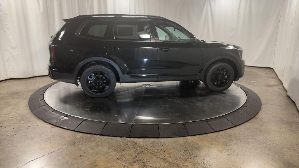 new 2025 Kia Telluride car, priced at $50,670