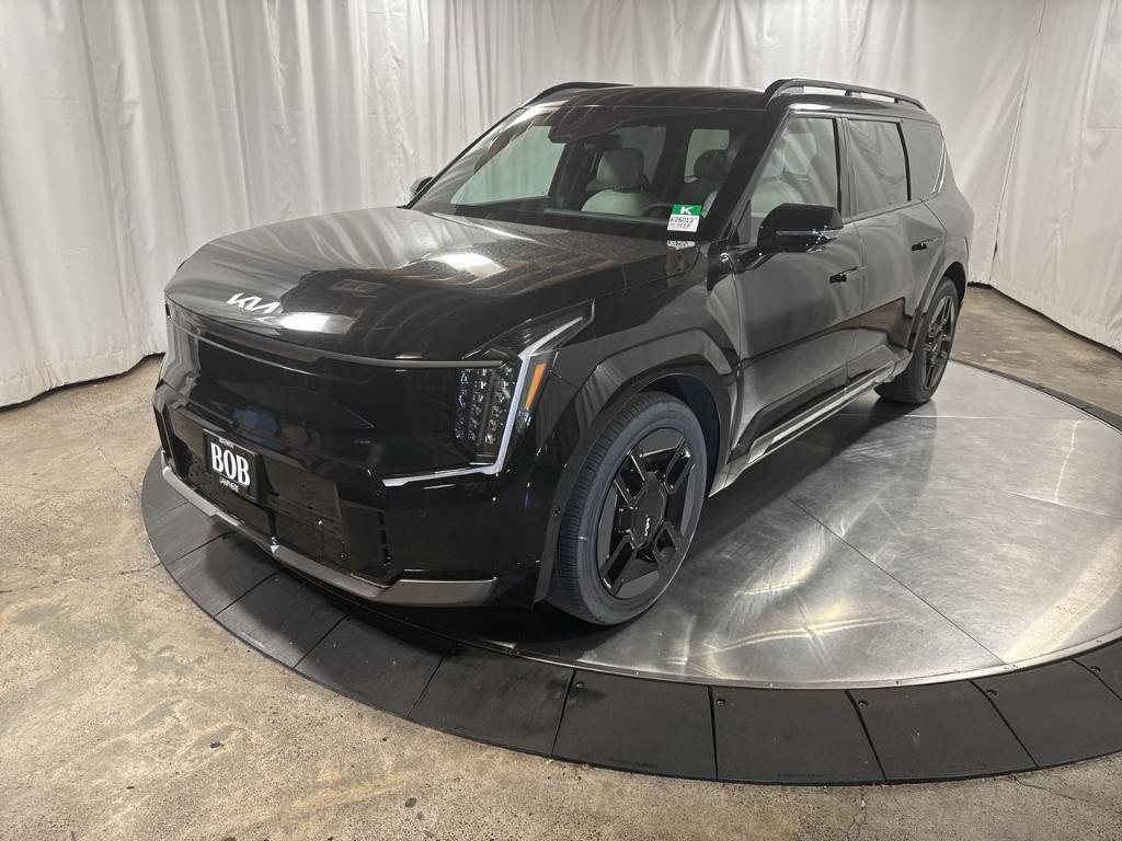 new 2026 Kia EV9 car, priced at $67,823