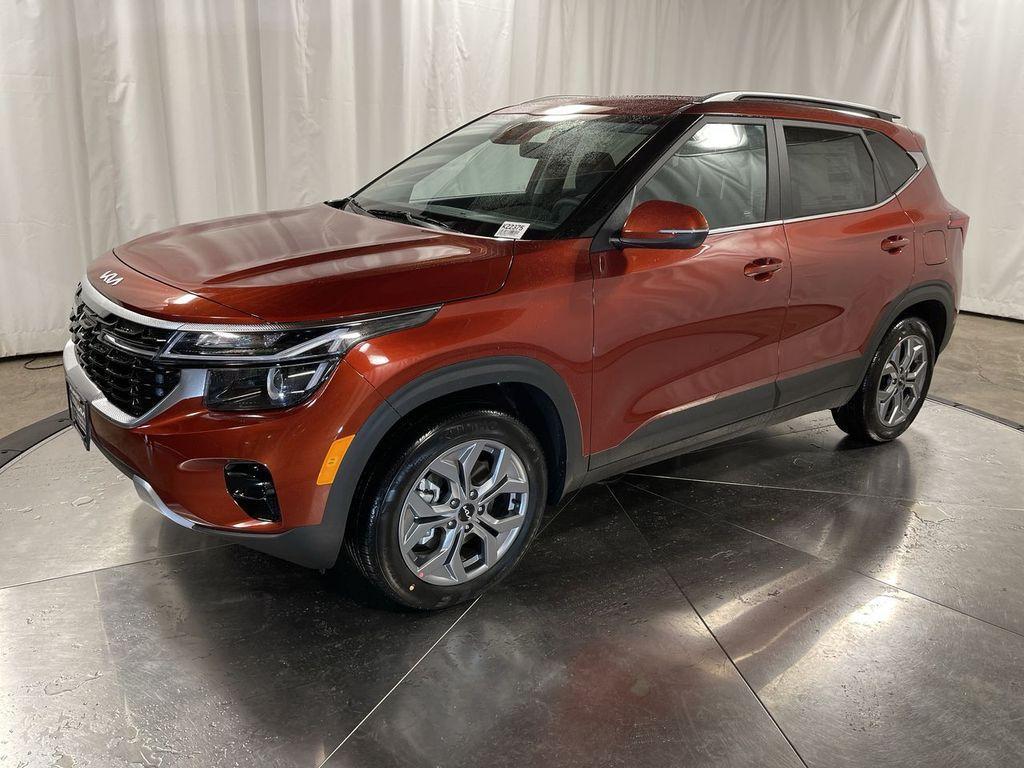 used 2024 Kia Seltos car, priced at $25,271