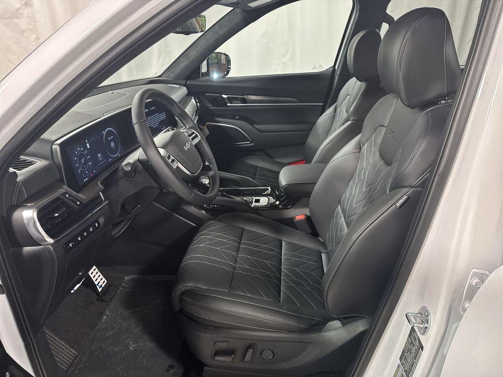 new 2025 Kia Telluride car, priced at $53,169