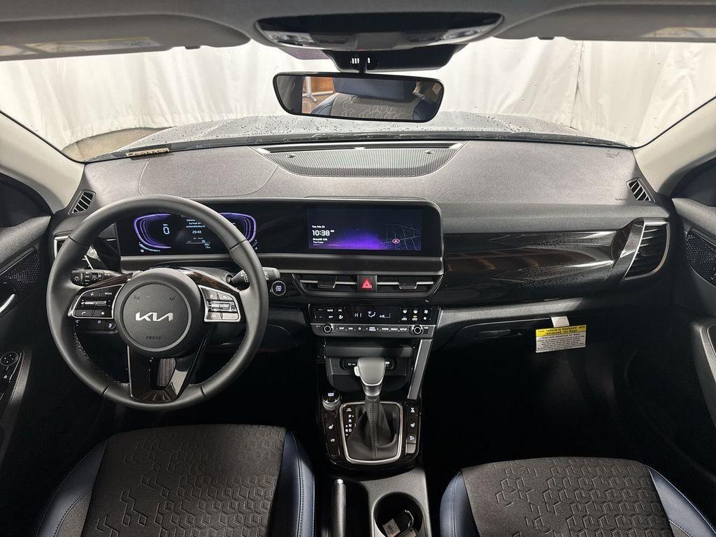 new 2025 Kia Seltos car, priced at $27,125