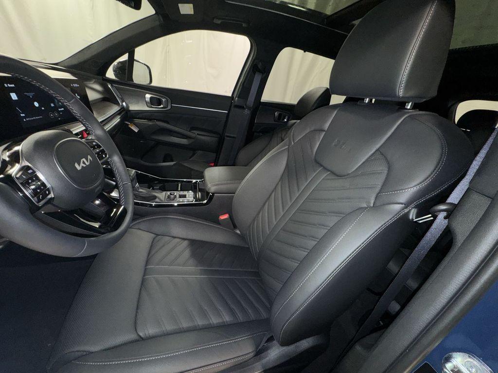 new 2025 Kia Sorento car, priced at $45,485