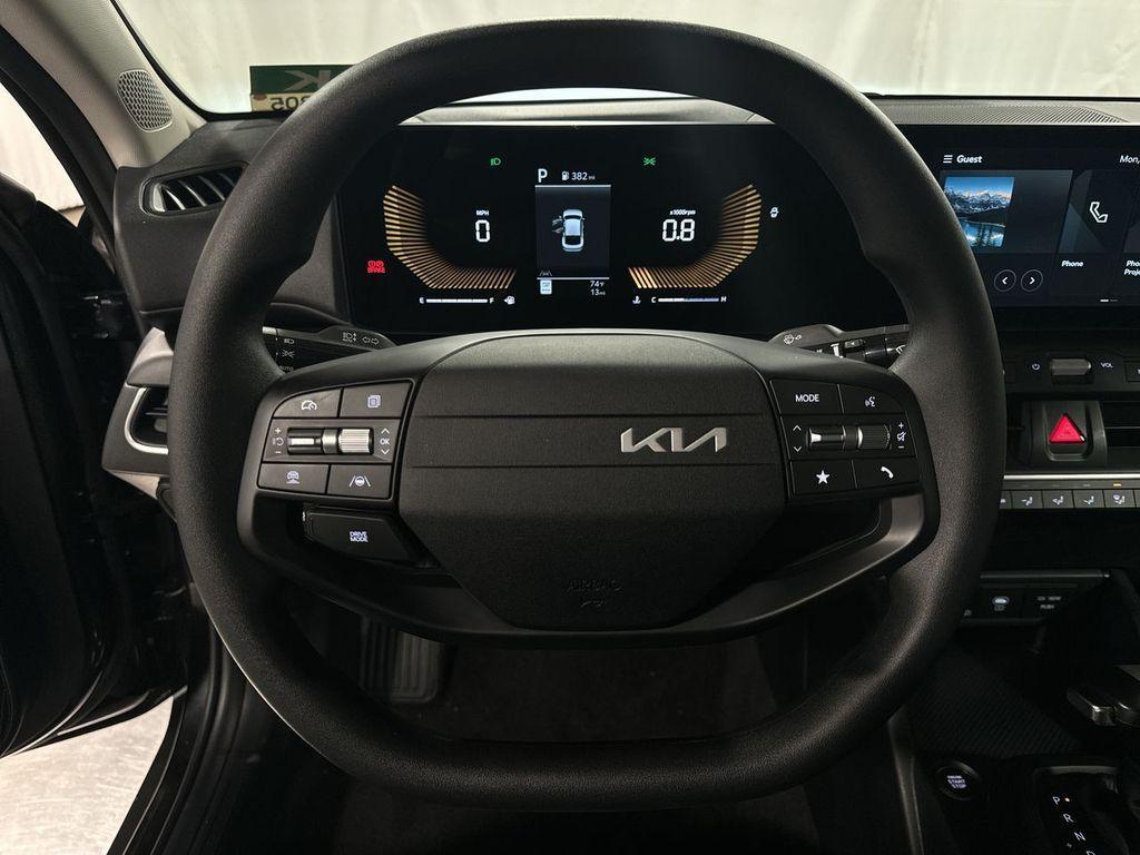 new 2025 Kia K4 car, priced at $23,682