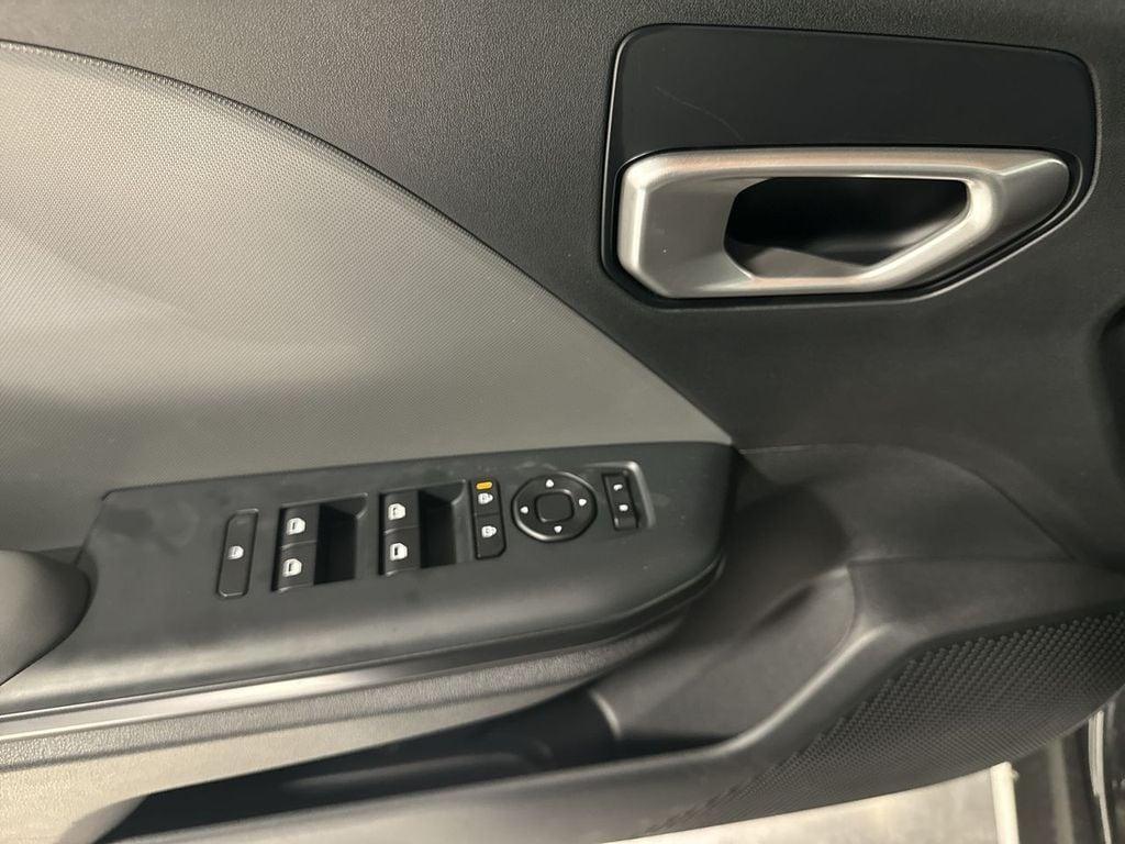 new 2025 Kia K4 car, priced at $23,682