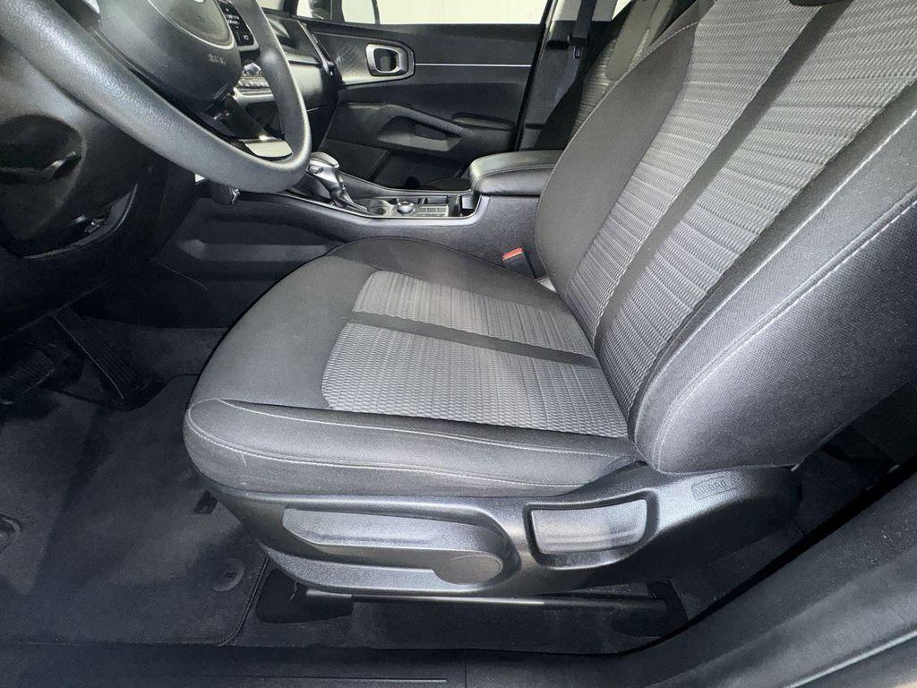 used 2021 Kia Sorento car, priced at $26,995