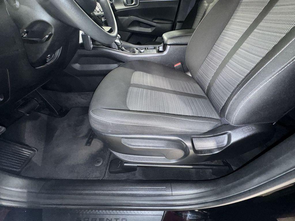 used 2021 Kia Sorento car, priced at $26,995