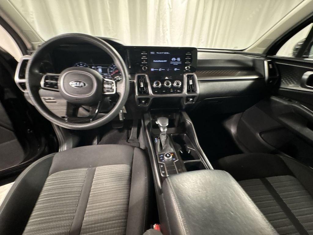 used 2021 Kia Sorento car, priced at $26,995