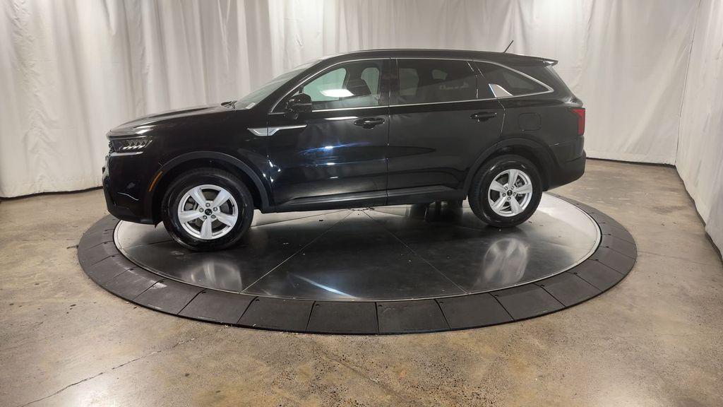used 2021 Kia Sorento car, priced at $26,995