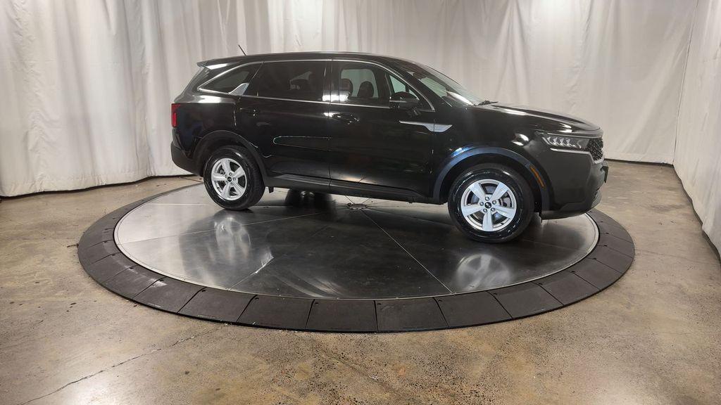 used 2021 Kia Sorento car, priced at $26,995