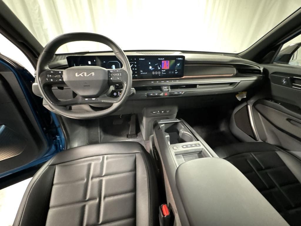 new 2026 Kia EV9 car, priced at $61,848