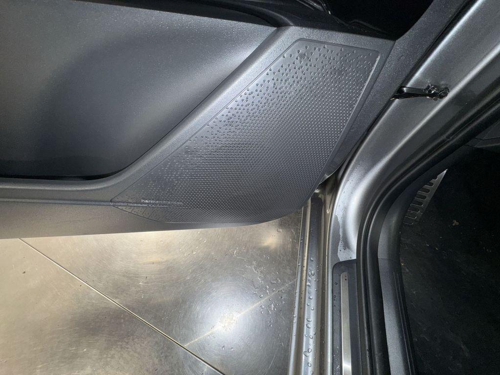 new 2025 Kia Niro EV car, priced at $37,672