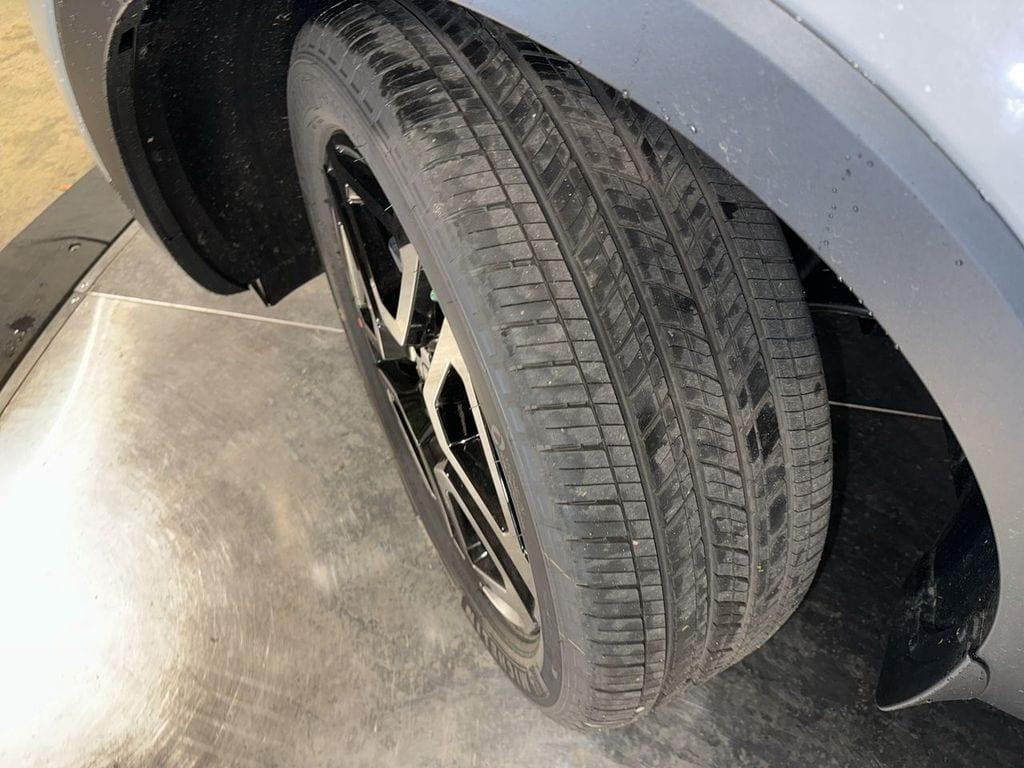 new 2025 Kia Telluride car, priced at $48,014
