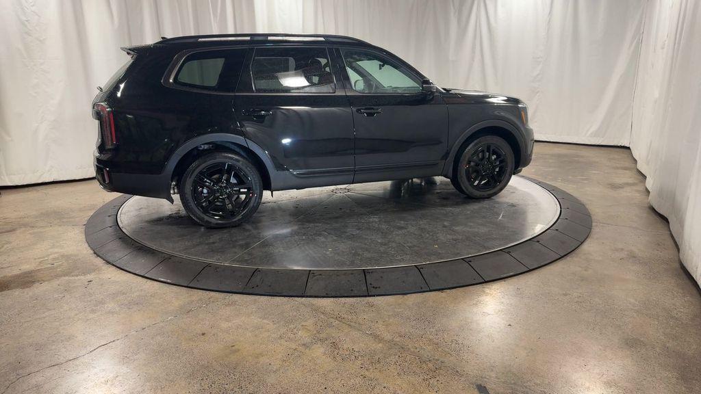 used 2025 Kia Telluride car, priced at $49,877