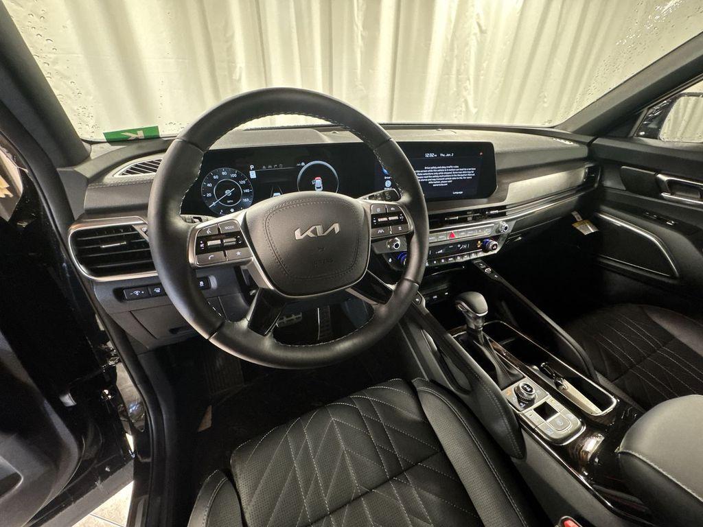 used 2025 Kia Telluride car, priced at $49,877