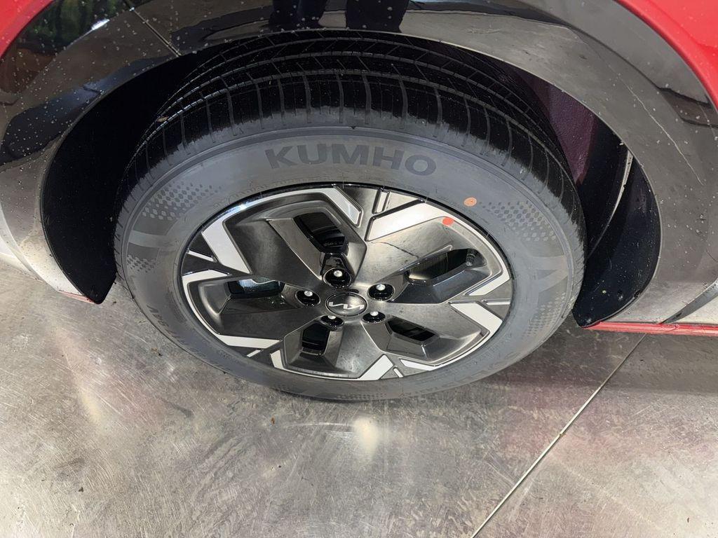 new 2025 Kia Niro EV car, priced at $34,200