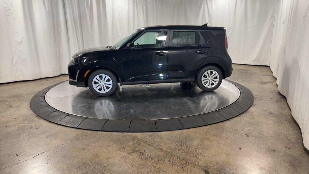 new 2025 Kia Soul car, priced at $21,818